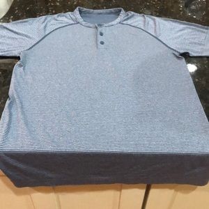 Metal Vent tech short sleeve Henley